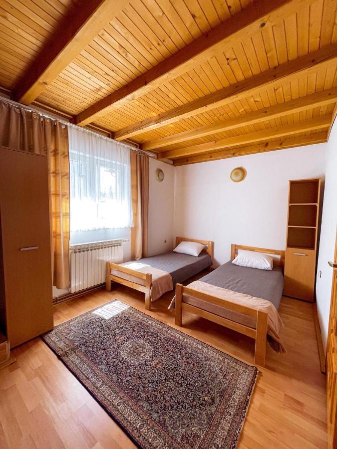 Adella Apartment Sarajevo Exterior photo